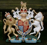 18in royal standard. GRP British royal coat of arms 18in/46cm high, hand painted (standard).